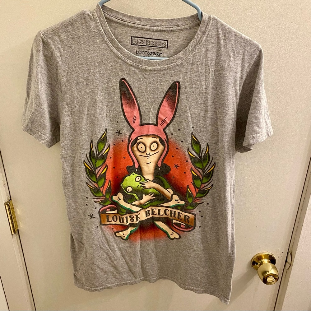Lootwear Exclusive Louise Belcher T-Shirt Size Small